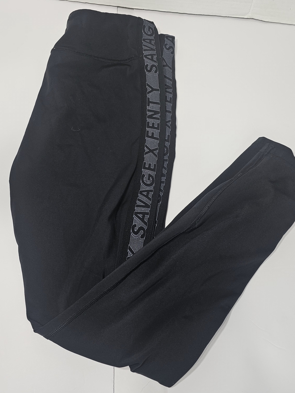Black Athletic Leggings with Side Logo Tape Sz XL Activewear Yoga